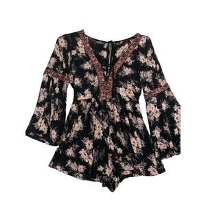 Angie Romper Boho Sz L Bell Sleeves.Lace Up Front PocketsSee Photos Measurements